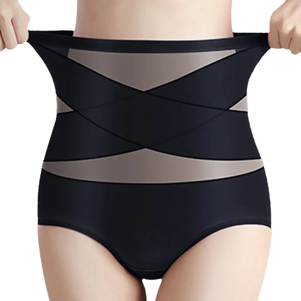 Close-up of the two cross bands of the Sycario brief
